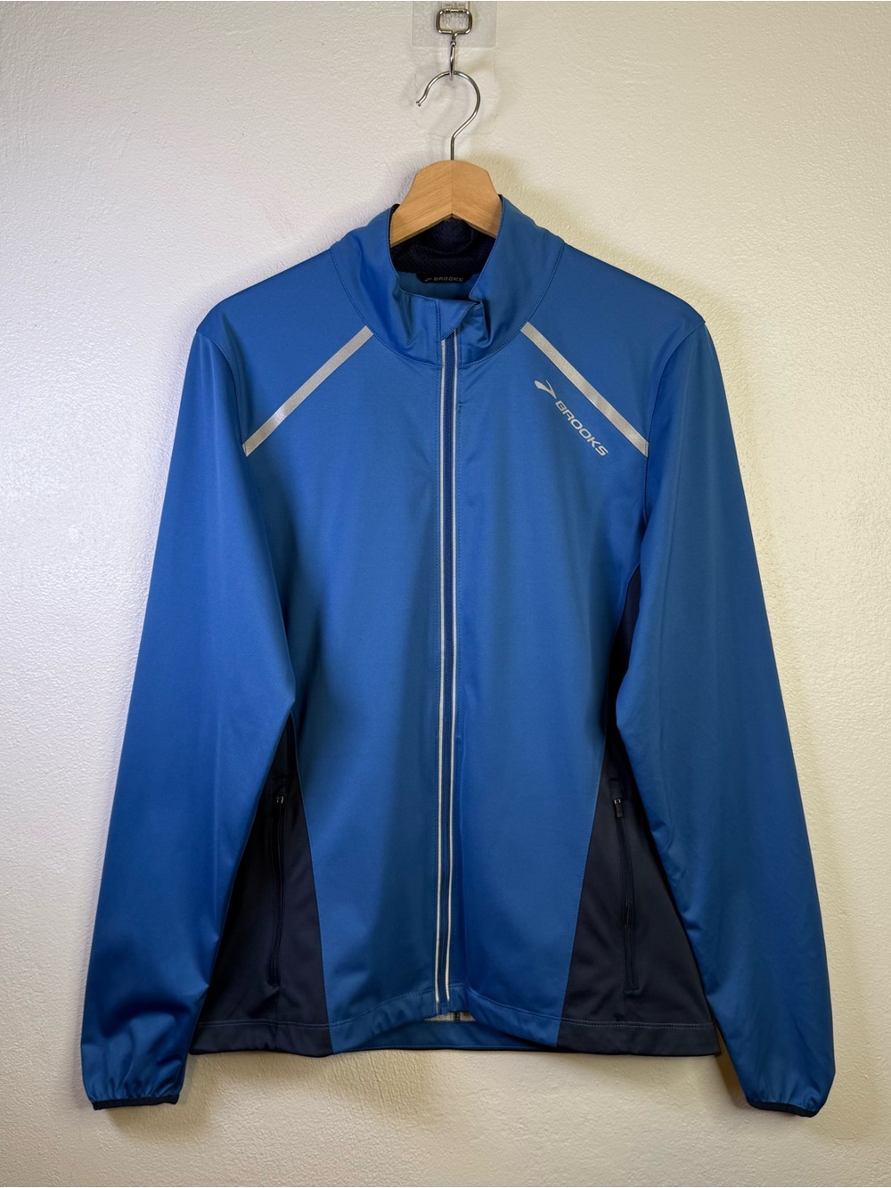 Brooks Men's Infiniti Jacket Blue Performance Running Full Zip Reflective Small